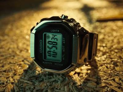 CASIO CRW-001-1JR prsten digitalni sat CASIO CRW-001-1JR prsten digitalni sat